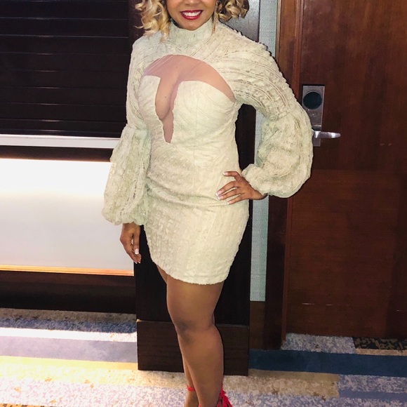 SHOWSTOPPER!! Oversize sleeve mini - Picture 4 of 4